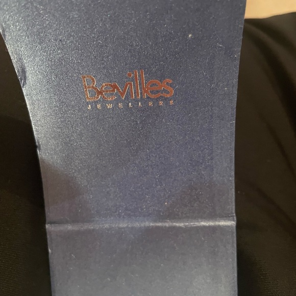 Stirling Silver and Zirconia Necklace - Picture 2 of 4